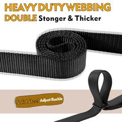 Snagle Paw 360-degree swivel buckle prevents tangling during car rides.