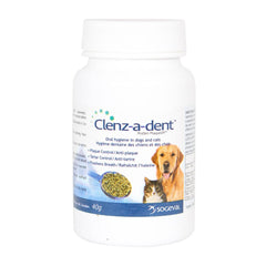 Sogeval Clenz-A-Dent 40 g pack shot showing seaweed-based flakes for fresh breath