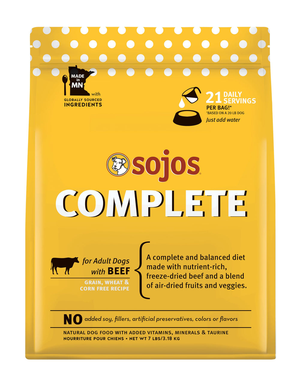 Sojos Complete Beef packaging highlights grain-free formula for convenient, mess-free meals.