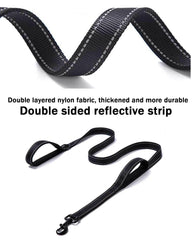 Solmoony double-sided-reflective leash increases visibility in low light conditions.