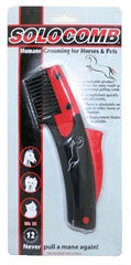Solocomb horse mane thinning comb for even mane grooming and easier braiding
