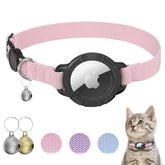 Collar Sucegi para gato con AirTag en rosa; ajuste cómodo para uso diario.