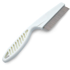 SunGrow detangling pet comb teeth close-up showing stainless steel pins for knot-free grooming.