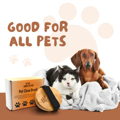 The Buddy System Pet Close Brush uses an elastic band for secure, comfortable handling.