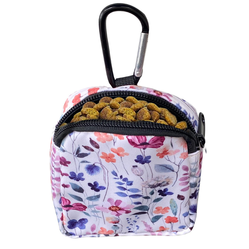 TIHGJHY Dog Treat Pouch compact size for hands-free training rewards