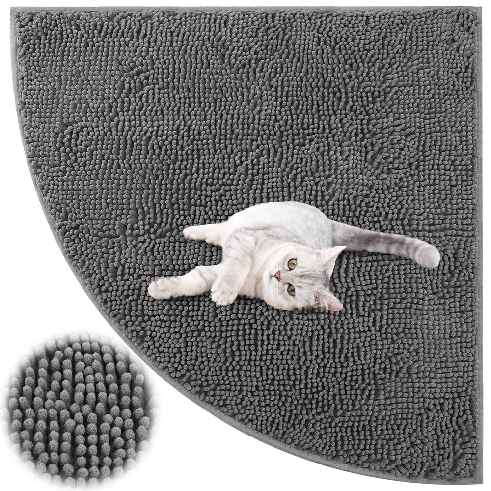 Tinideya Corner Cat Litter Mat setup view shows wide coverage for clean floors