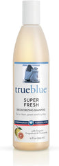 Botella TrueBlue champú para perros con pomelo y manzanilla, desodorización suave.