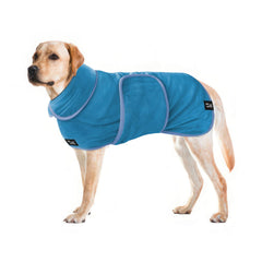 Tuff Pupper fast-drying dog bath robe with hood helps dry the neck and head quickly.