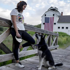 TUG 360-degree leash with 16ft tape showing a tangle-free inlet for smooth tracking.