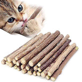 Ueerdand catnip sticks packaging close-up shows organic ingredients for safe play