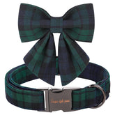 Collar Unique Style Paws navidad para perro con lazo tartán verde, cómodo.