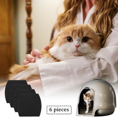 USEAMIE 0.5 cm thick carbon layer traps smells while remaining compact.