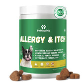 Vetriuntrix Dog Itching Relief Chews close-up for itchy skin relief and comfort.
