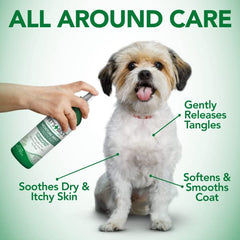 Vet's Best Moisture Mist spray-on coat demonstrates easy, even coverage for detangling.