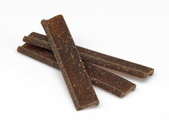 Virbac Veggiedent Dental Chews small Z-shape design supports easy gripping during chewing.