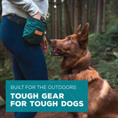 Wilderdog adjustable waist strap ensures a comfortable hands-free fit.