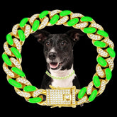 WimuPath silver-plated green diamond collar close-up of secure buckle
