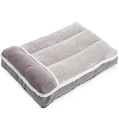 WINDRACING dog bed pillow-design closeup highlights balanced pressure during sleep.