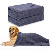 WOUSEDO Microfiber Dog Towel absorbs moisture rapidly for quick post-bath drying.