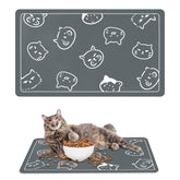 Wulitaotao absorbent pet feeding mat keeps spills contained and floors dry.