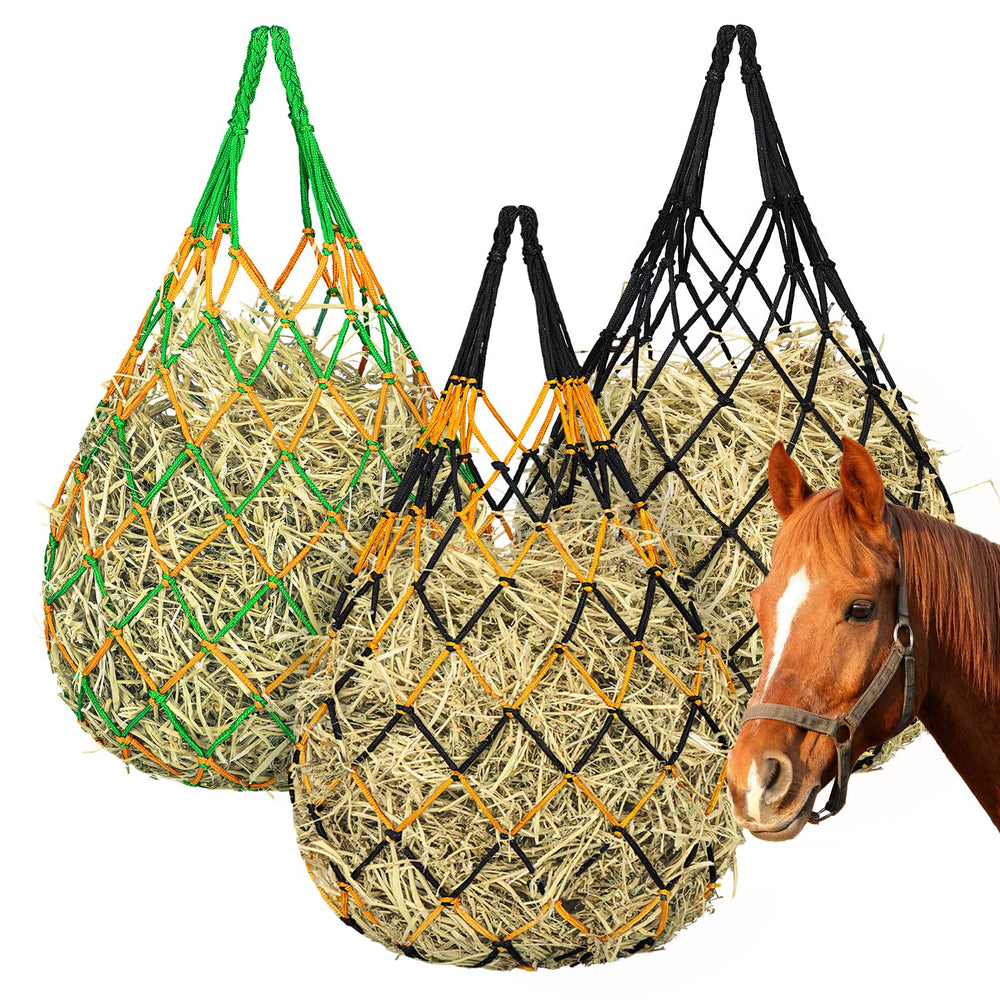YedsIntu horse hay bag attached to trailer for travel feeding