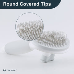 YiEFUR self-cleaning button makes fur removal quick and easy