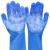 Yintoper grooming gloves creating rich lather for gentle pet cleansing and massage