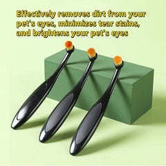 YTRUOYI eye care brush dogs and cats closeup for fine eye cleaning.