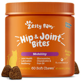 Zesty Paws Hip & Joint Bites cat bottle closeup shows mobility support.
