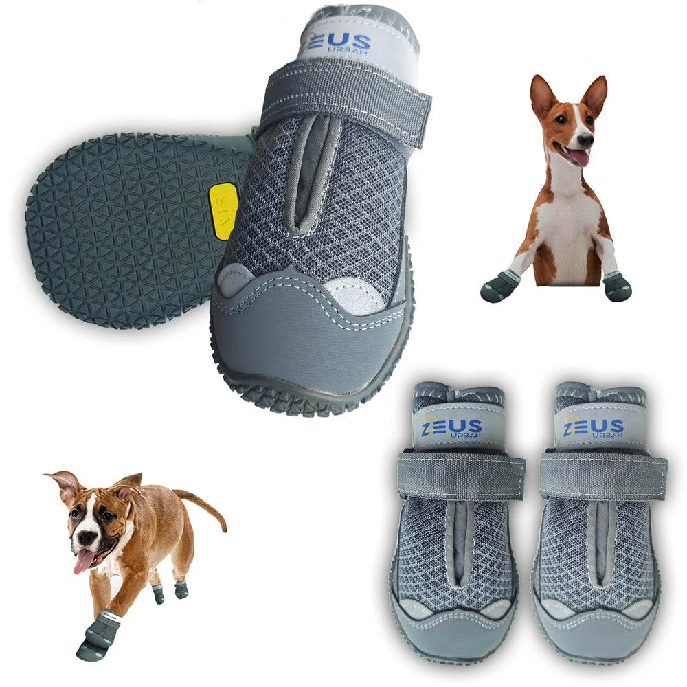 ZEUS URBAN dog boots with breathable paw protectors for comfortable airflow during walks.