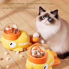 ZHAKKE puzzle feeder in action supports pet problem-solving and slow feeding.