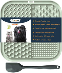Zonopy Licking Mat with suction cups keeps pets engaged during playtime and grooming.