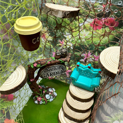 ZREVSB Jumping Spider Enclosure Kit habitat enrichment with multi-level perches.