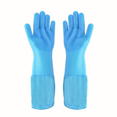 1TO3GO pet grooming gloves closeup showing dense bristles for thorough cleaning