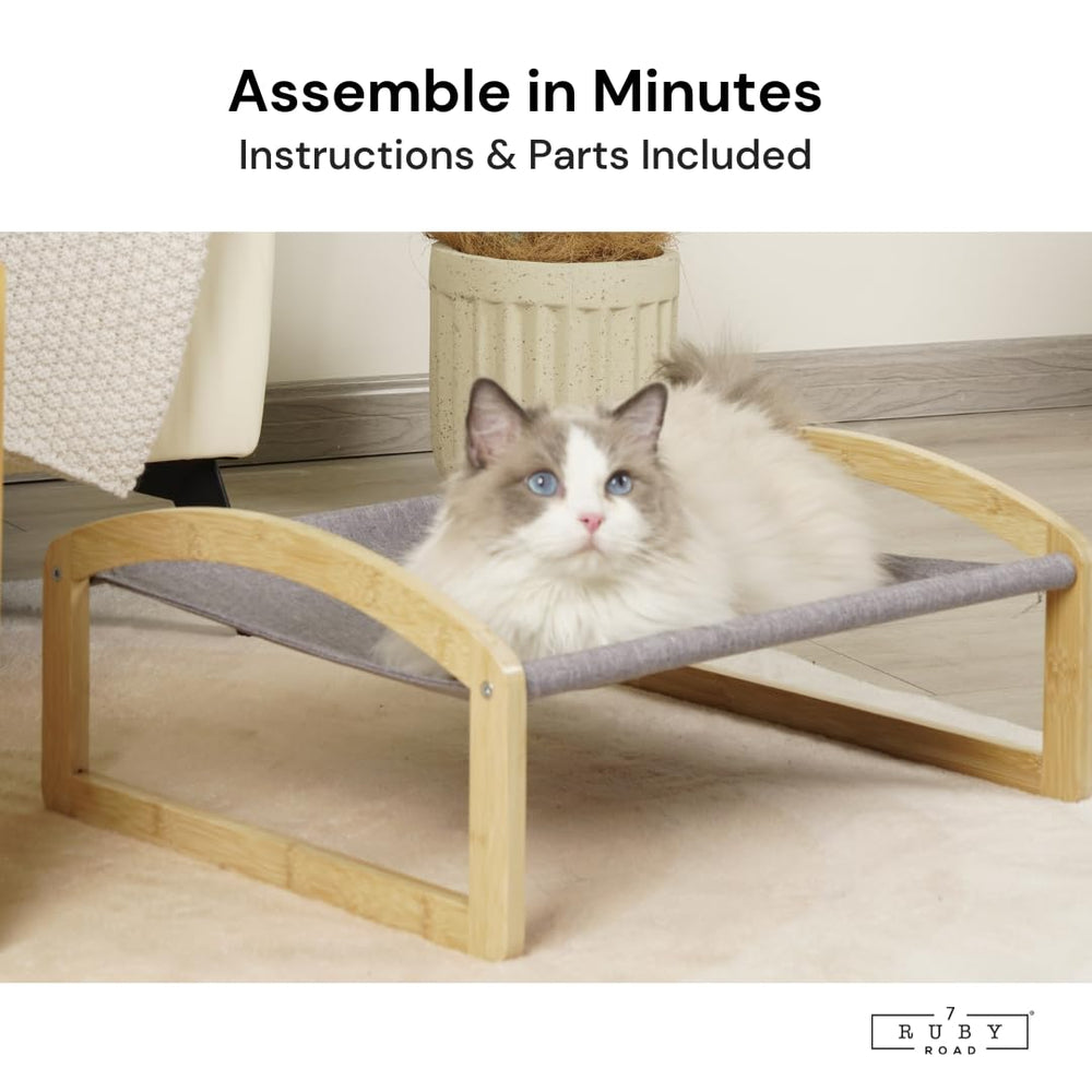 7 Ruby Road anti-slip pads ensure stable wobble-free lounging on smooth floors.