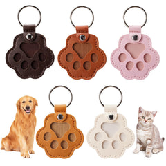 Aanqilze paw-design keychain closeup, a durable leather keepsake for pet memories