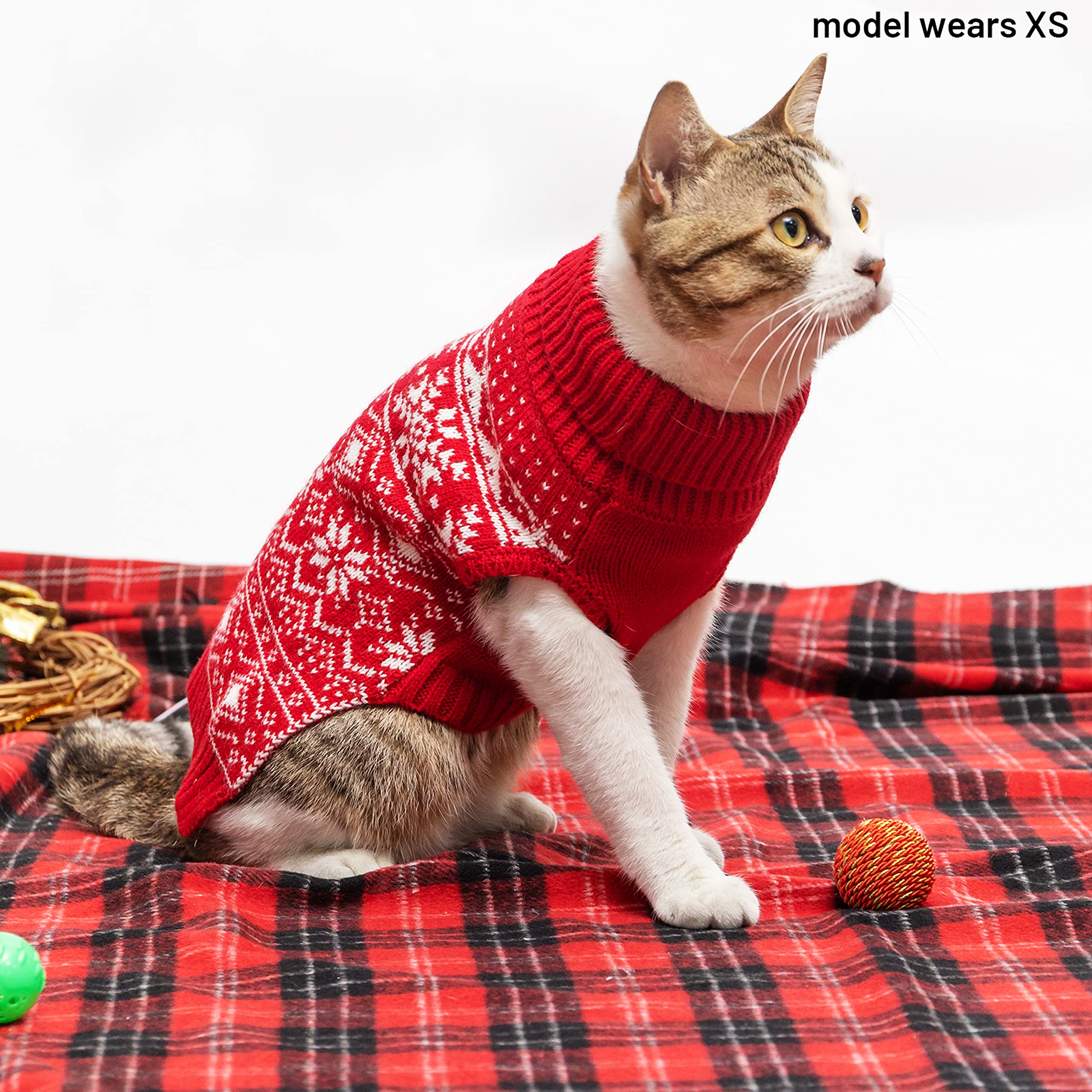 ABFEKIEA dog sweater ideal for daily wear and festive photo sessions