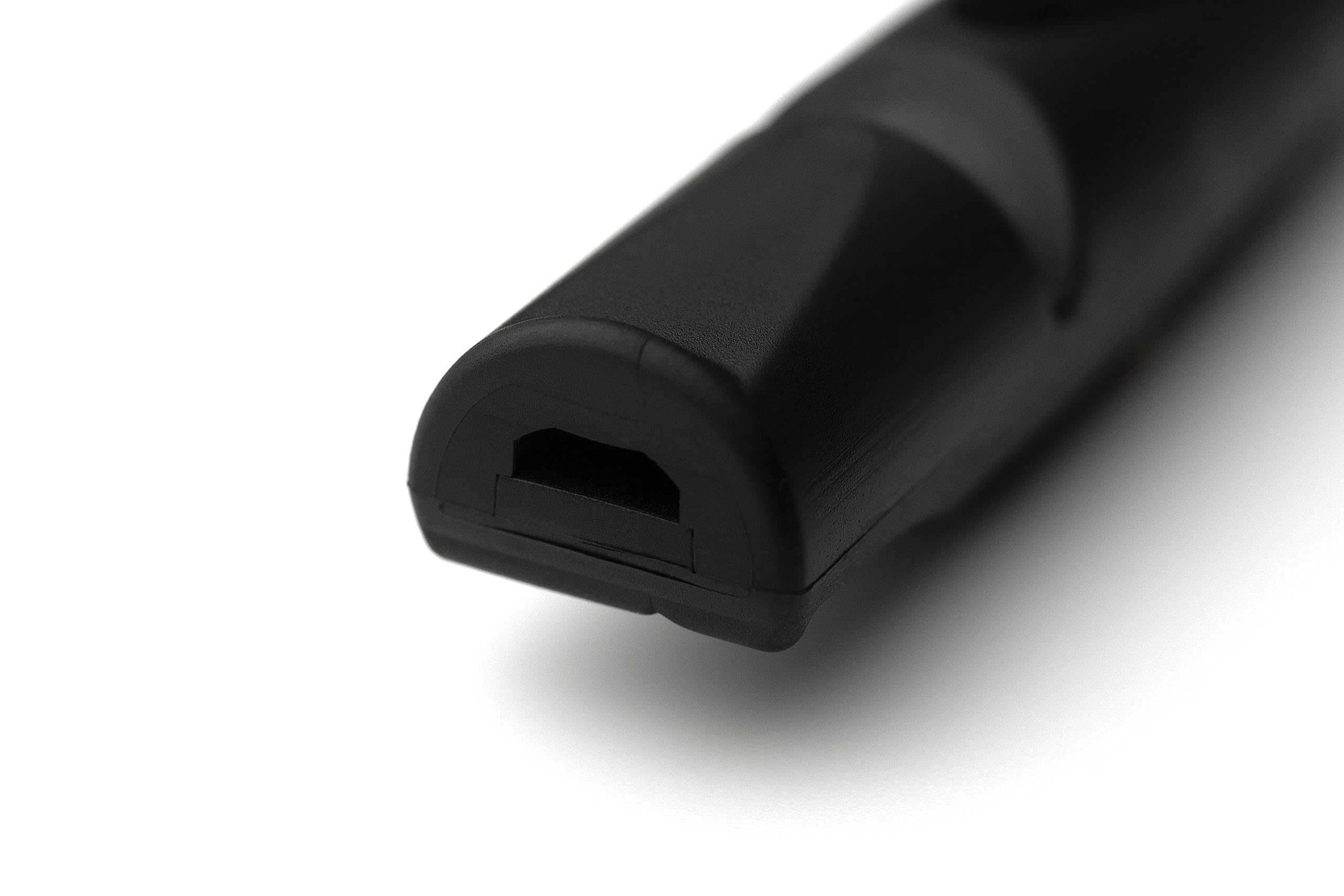 ACME Alpha 211.5 BPA-free plastic for safe daily training sessions.