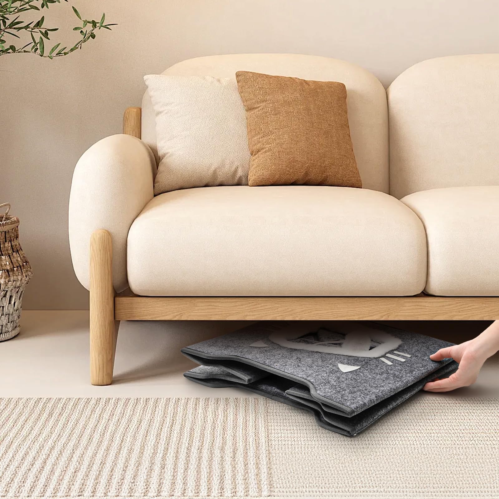 Acshio cat house easy-fold setup demonstrates quick assembly.