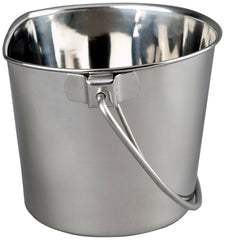 Advance Pet Products four-quart flat-side bucket front view shows spill-minimizing design.