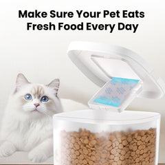 aidowocam desiccant bags inside feeder maintain fresh meals and prevent clumping.