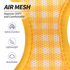 AIITLE dog leash set in yellow plaid close-up showing secure clip and comfort.