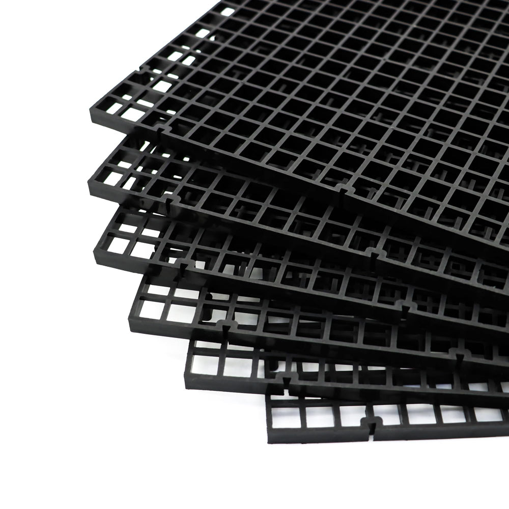 ALEGI dividers-flexible-fit showcase adjustable panels for custom tank layouts and peace among inhabitants.