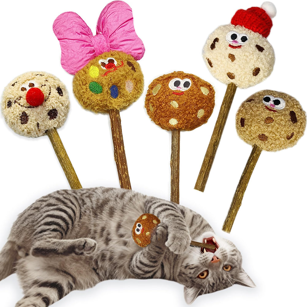 ALTABOMBA Silvervine Sticks Playtime engages indoor cats for daily activity