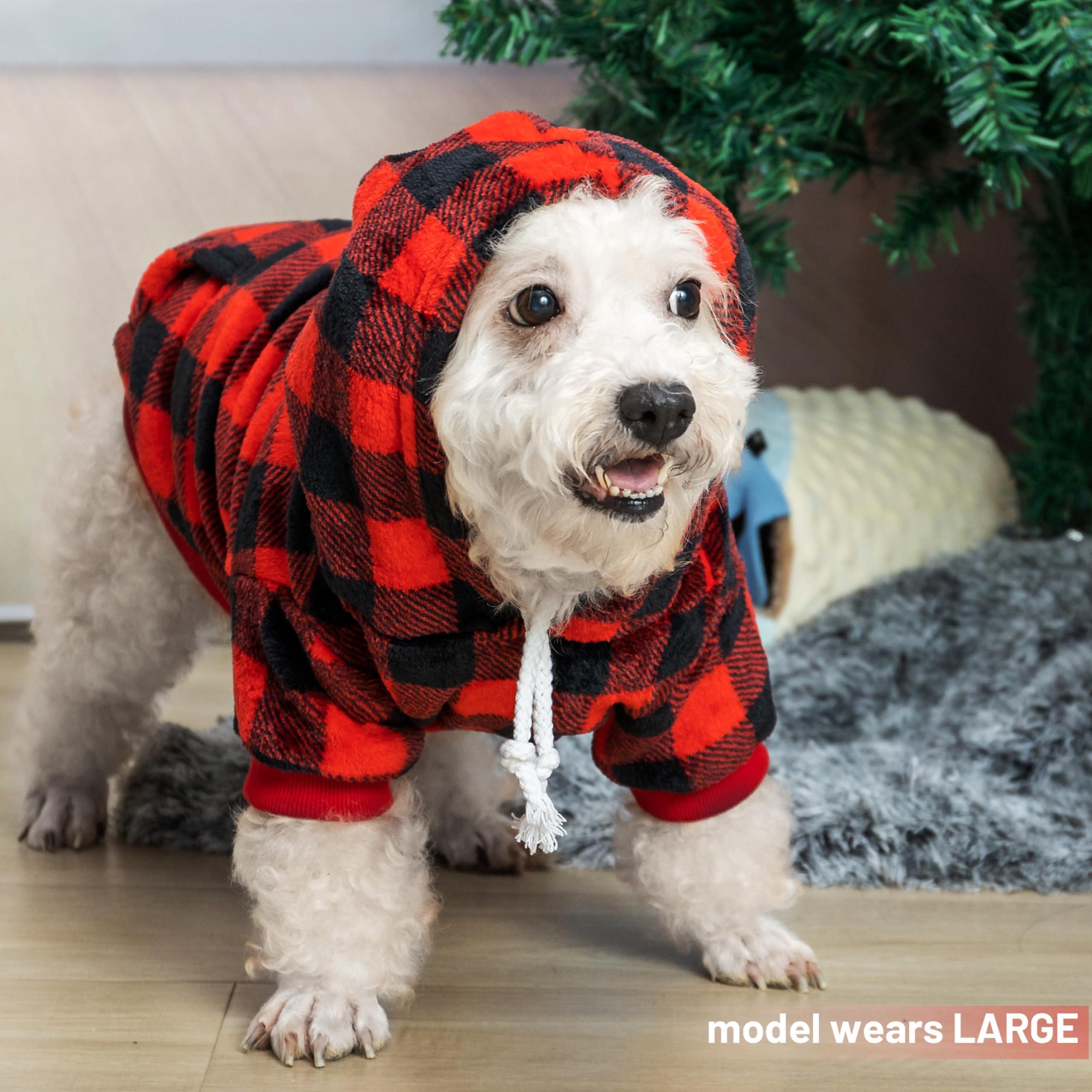 ALUZAEMO plaid dog hoodie back length focus, aiding proper sizing.
