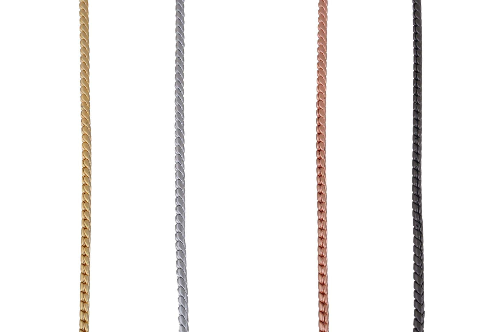 Alvalley metal chain dog show collar adjustable fit demonstrates size versatility across breed ranges