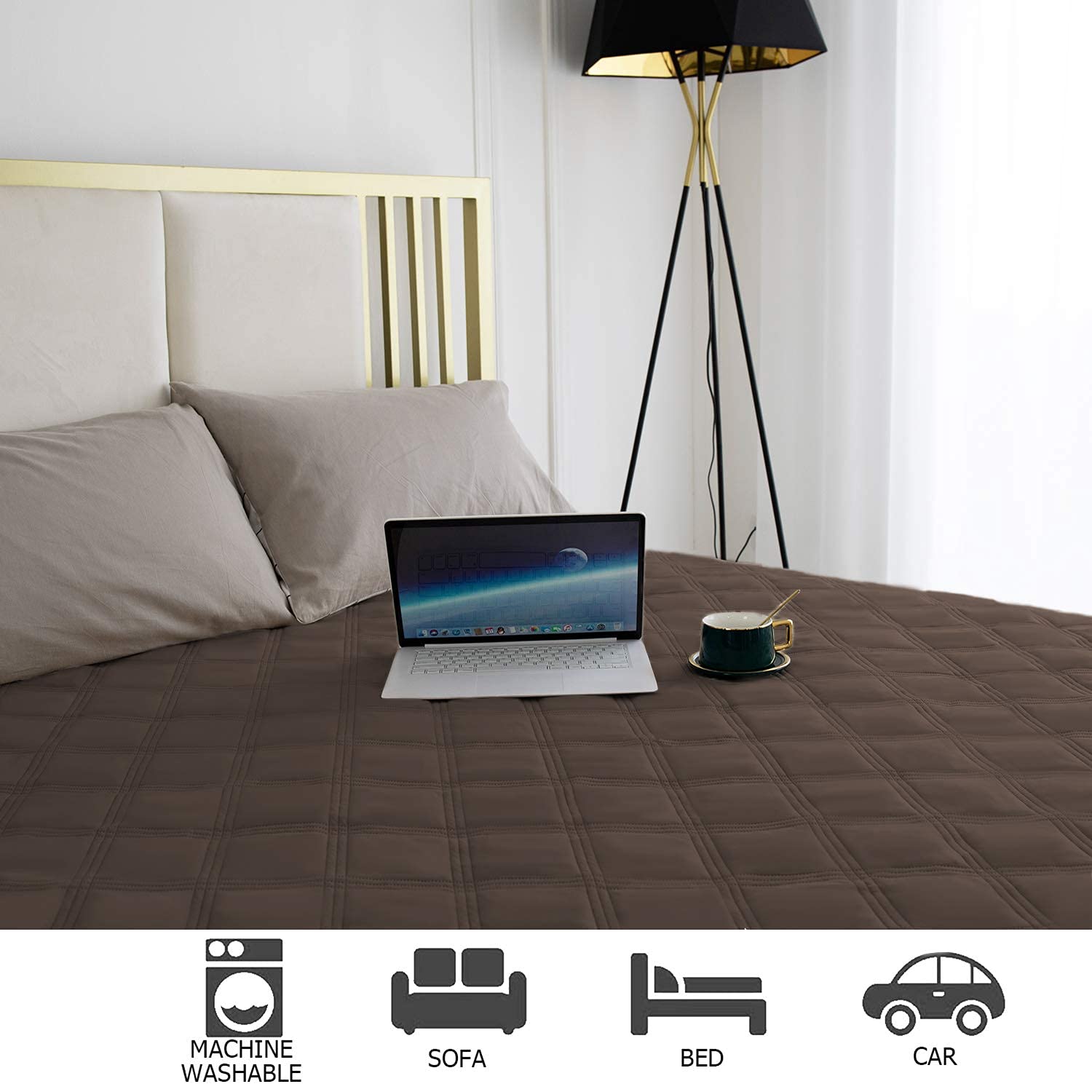 Ameritex dog bed cover fits on standard beds for simple setup.