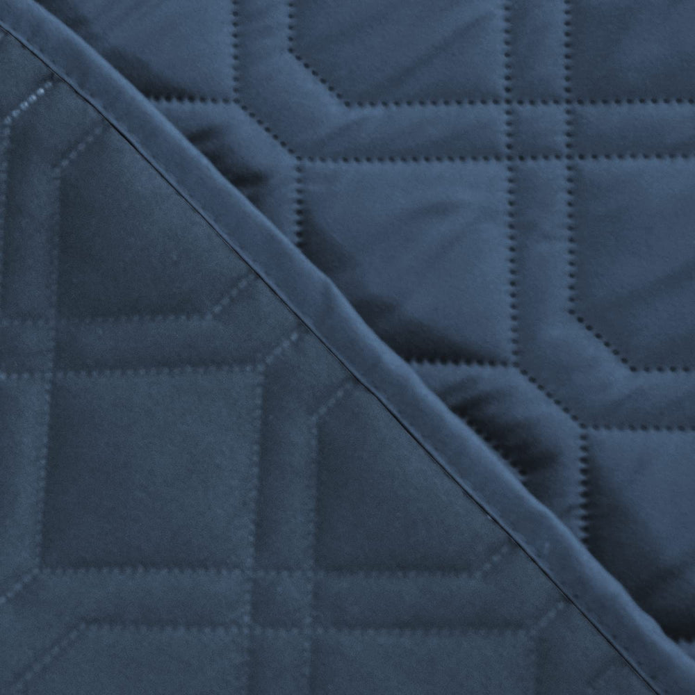Ameritex multi-use cover adapts to beds, couches and chairs.