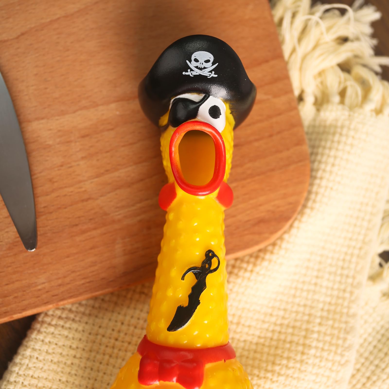 AMOR PRESENT squeaky chicken in bright colors supports stress relief play.
