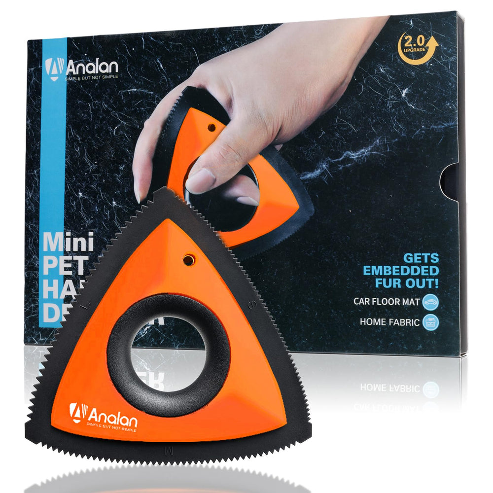 Analan Mini Pet Hair Remover triangle design cleans car mats quickly and effectively.